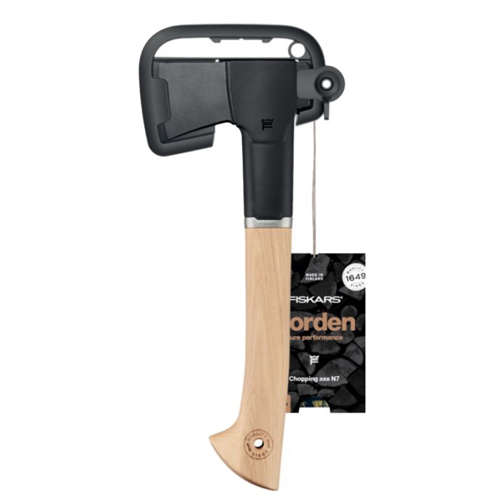 Сокира теслярська Fiskars Norden N7 з дерев'яною рукоядью 38,6 см 891 г