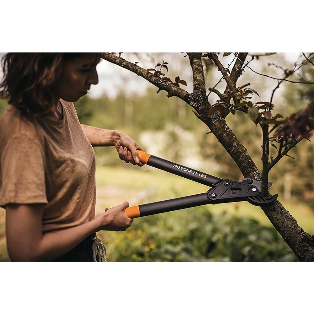 Контактний веткоріз Fiskars з храповим механізмом L85 1000585