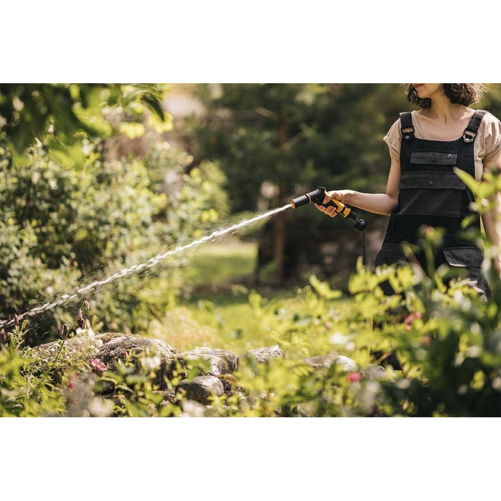 Пістолет-розпилювач Fiskars c регульований переднім керуванням 1065484