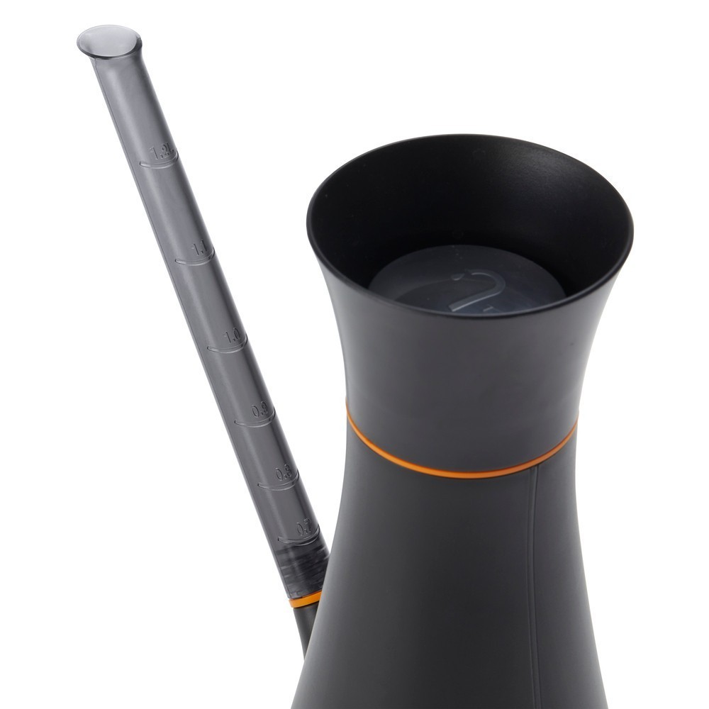 Лійка для поливу води Fiskars Solid Чорна 1071307