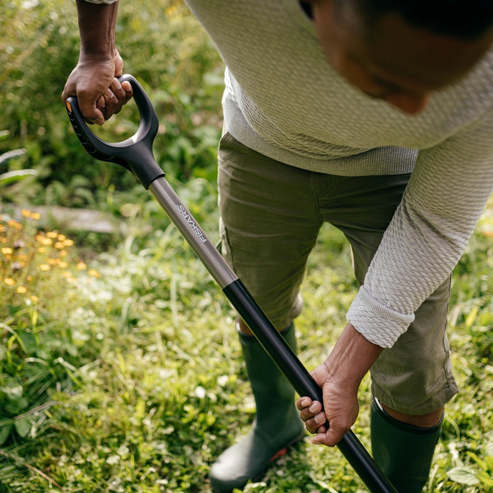 Вили садові Fiskars Ergonomic 1070679