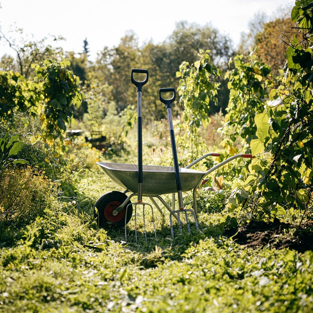 Вили садові Fiskars Ergonomic 1070679