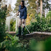 Граблі Fiskars Ergonomic 1077113