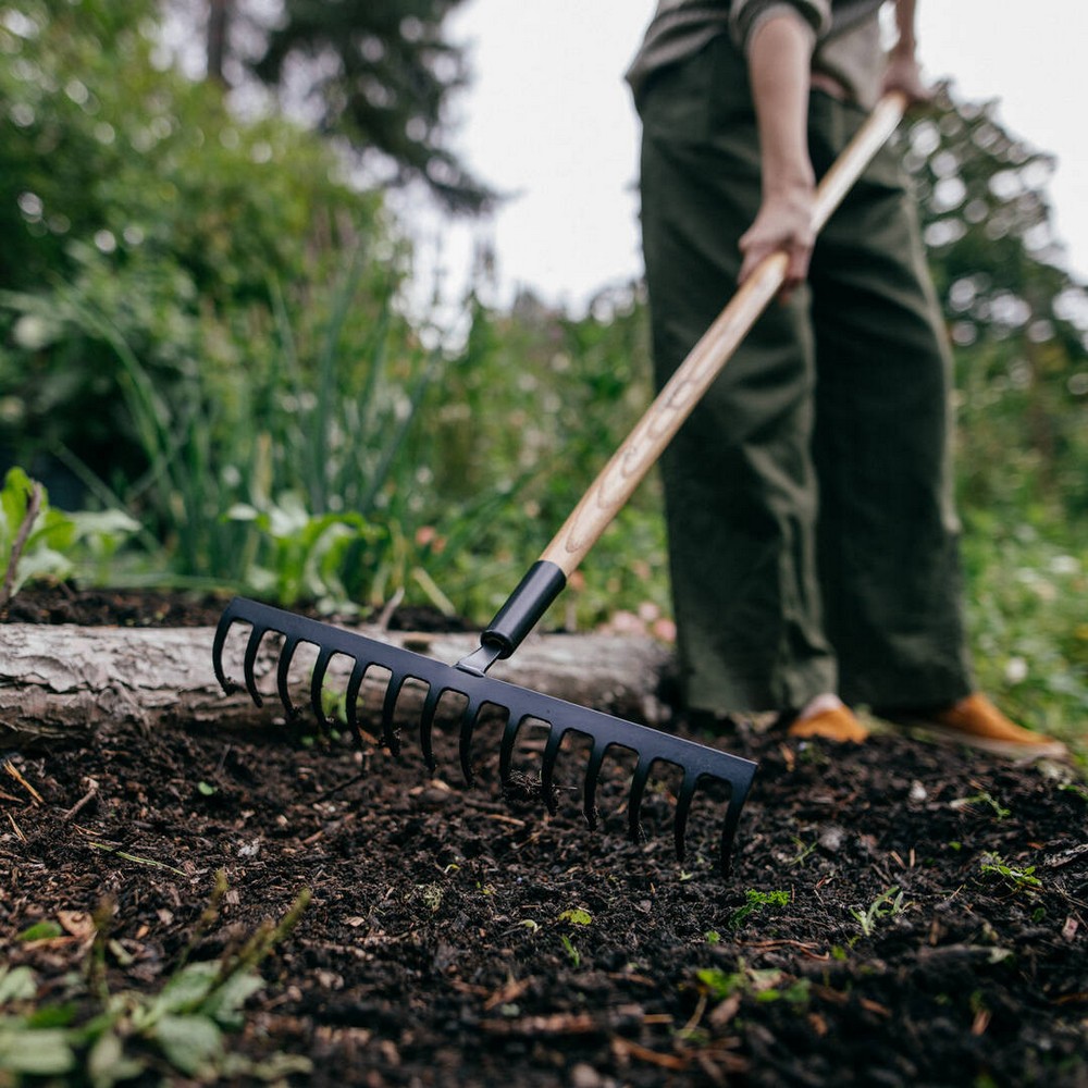 Граблі Fiskars Solid 1011598