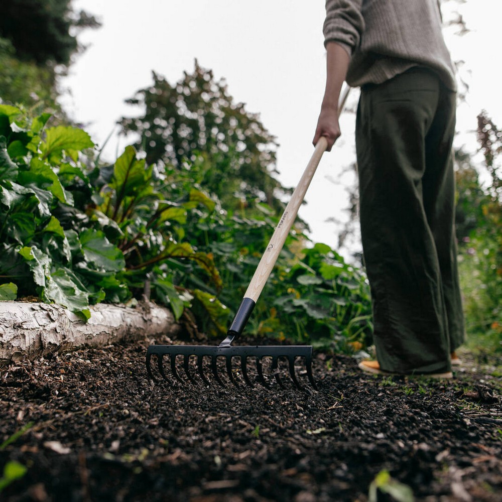 Граблі Fiskars Solid 1014811