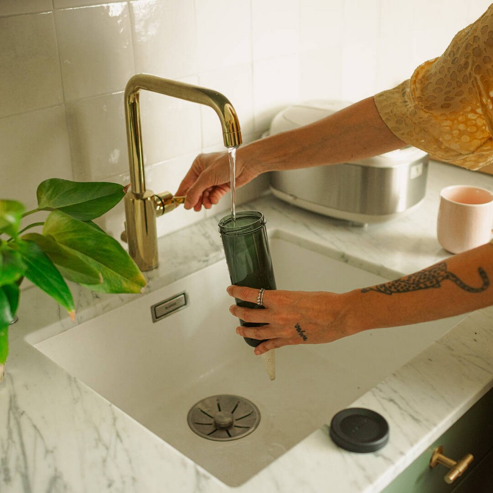 Пристрій для поливу кімнатних рослин Fiskars 1075380