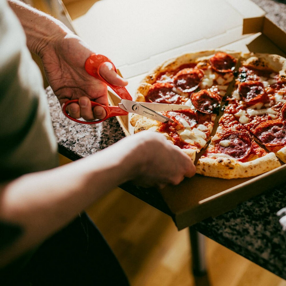 Ножиці універсальні для шульги Fiskars 21 см 1075037