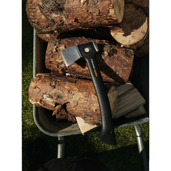 Сокира універсальна Fiskars Ultra XU14 1082130