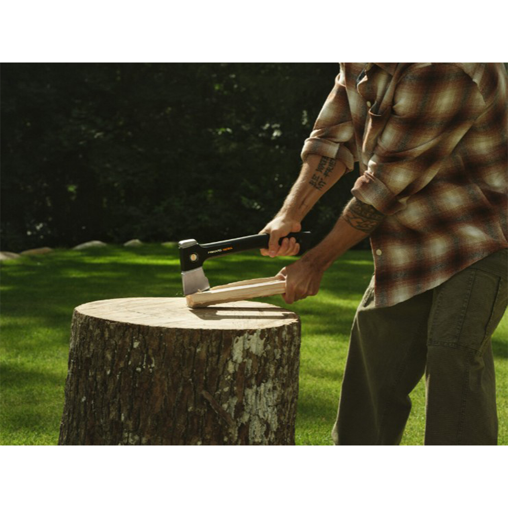 Сокира універсальна Fiskars Ultra XU14 1082130