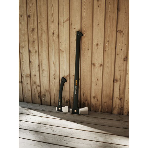 Сокира-колун Fiskars Ultra XU32 1082131