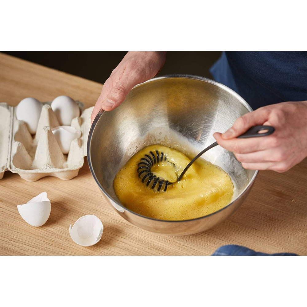 Вінчик спіральний Fiskars Essential 35,5 см 1079061