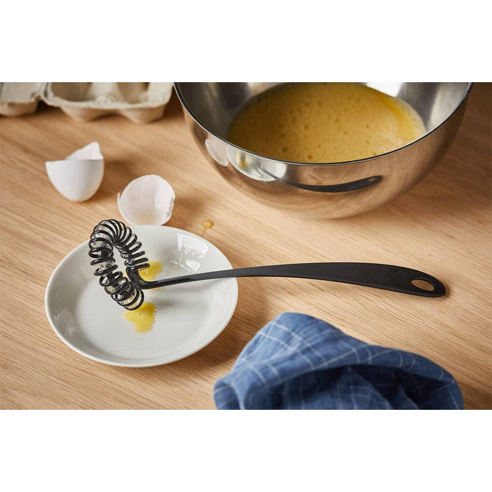 Вінчик спіральний Fiskars Essential 35,5 см 1079061